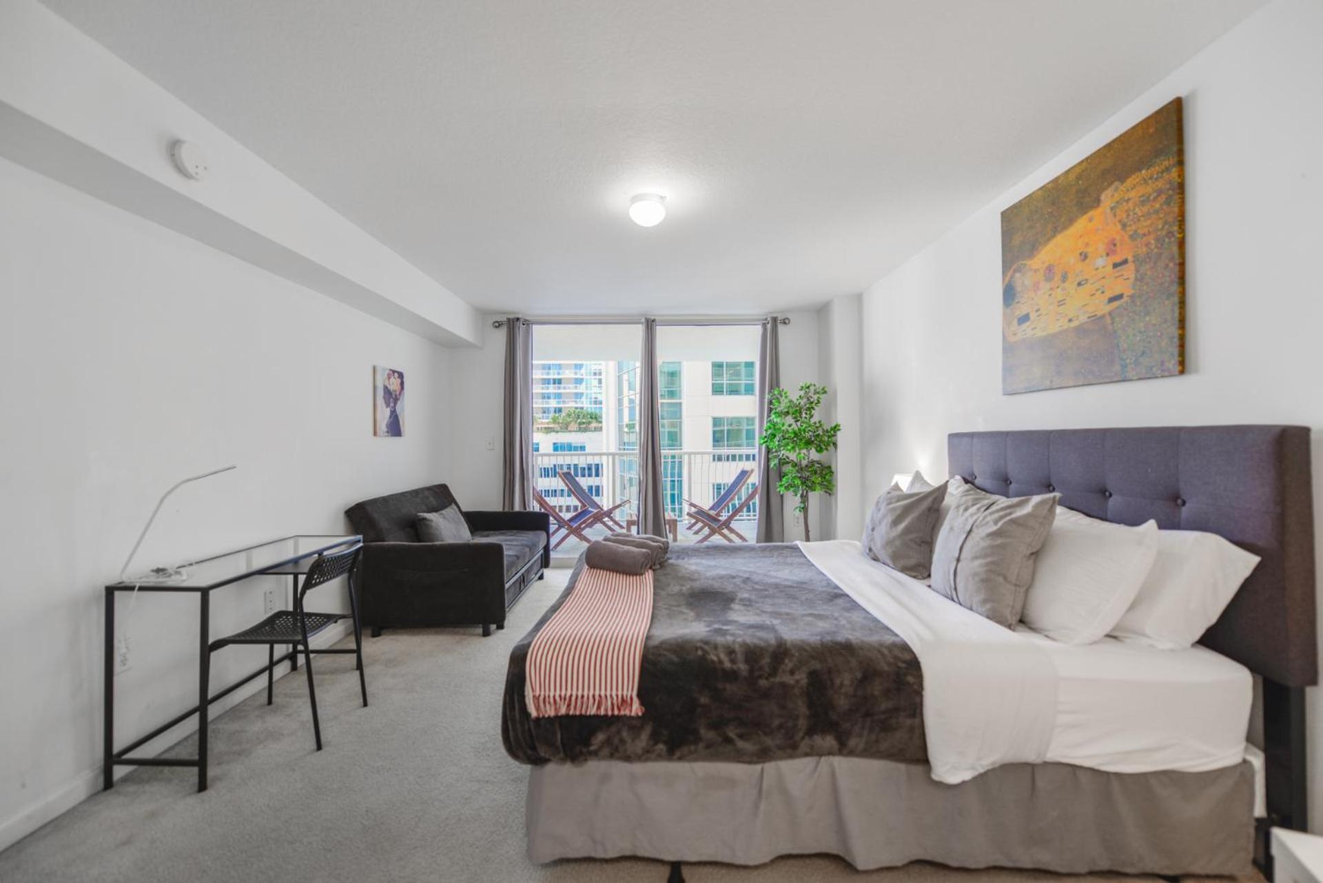 Wonderful Condo In The Heart Of Brickell With Pool マイアミ エクステリア 写真