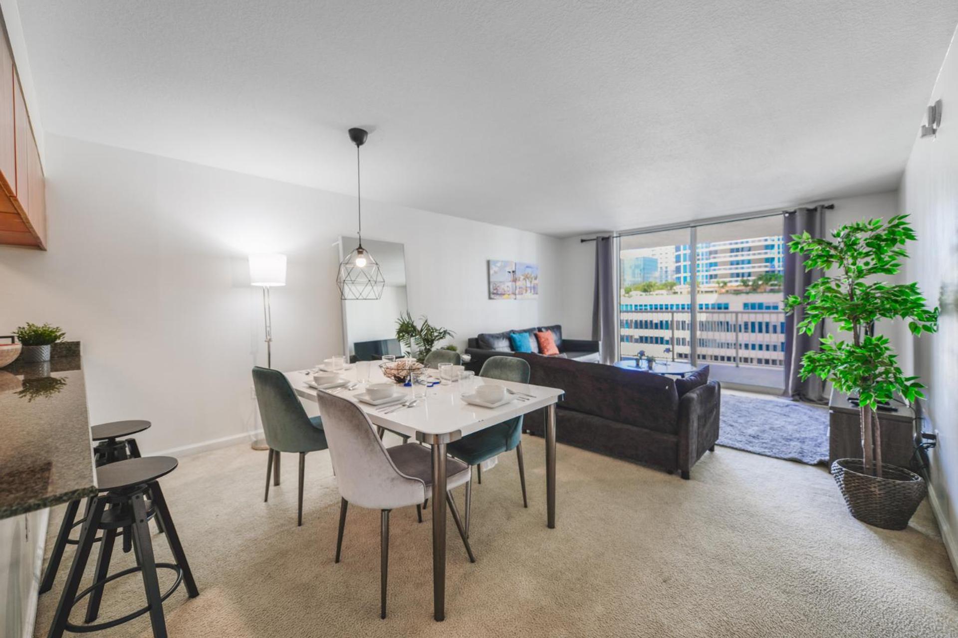 Wonderful Condo In The Heart Of Brickell With Pool マイアミ エクステリア 写真
